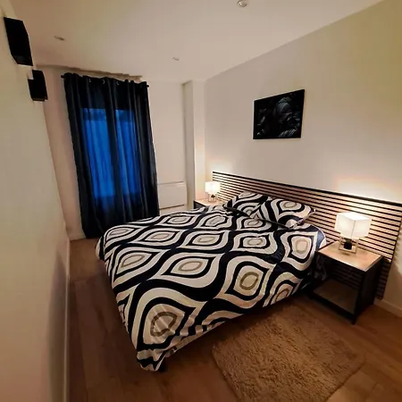 Heliconia Apartment Drancy